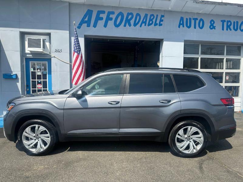 Volkswagen Atlas SE w/Technology 4MOTION 2022