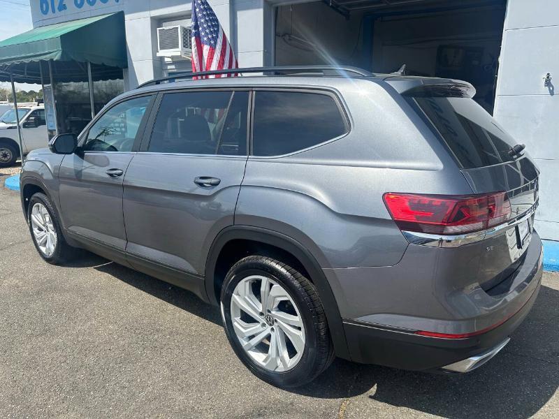 Volkswagen Atlas SE w/Technology 4MOTION 2022