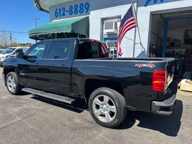 Chevrolet Silverado 1500 LT Crew Cab 4WD SWB 2015