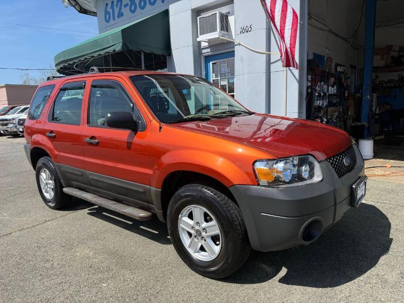 Ford Escape XLS 2WD 2006