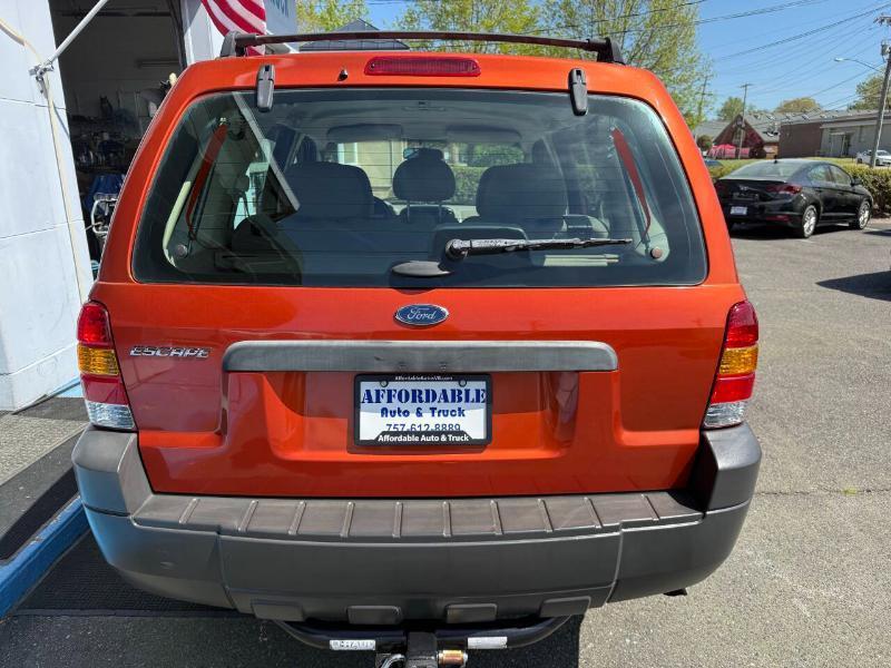 Ford Escape XLS 2WD 2006