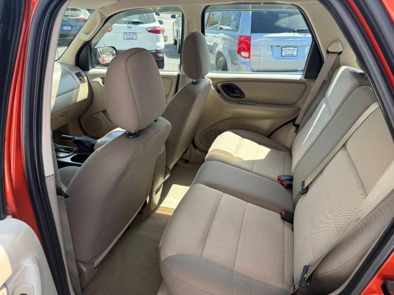 Ford Escape XLS 2WD 2006