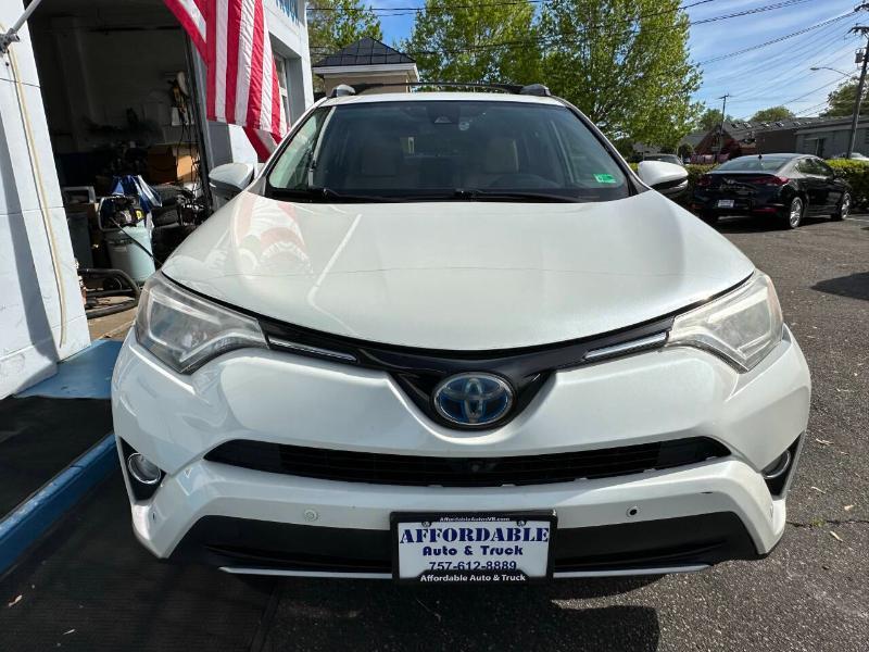 Toyota RAV4 Hybrid Limited 2017