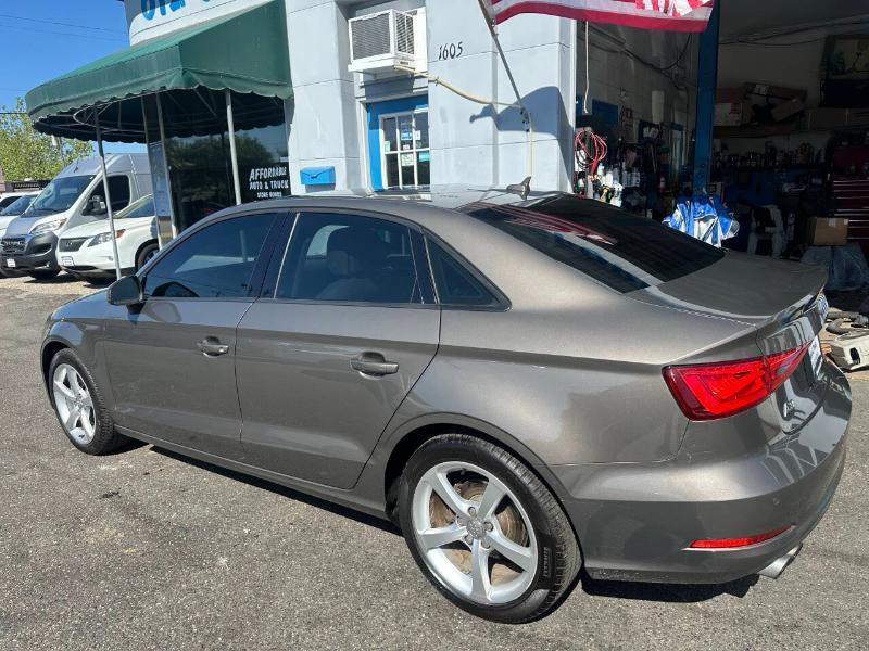 Audi A3 1.8T Premium FWD S tronic 2016