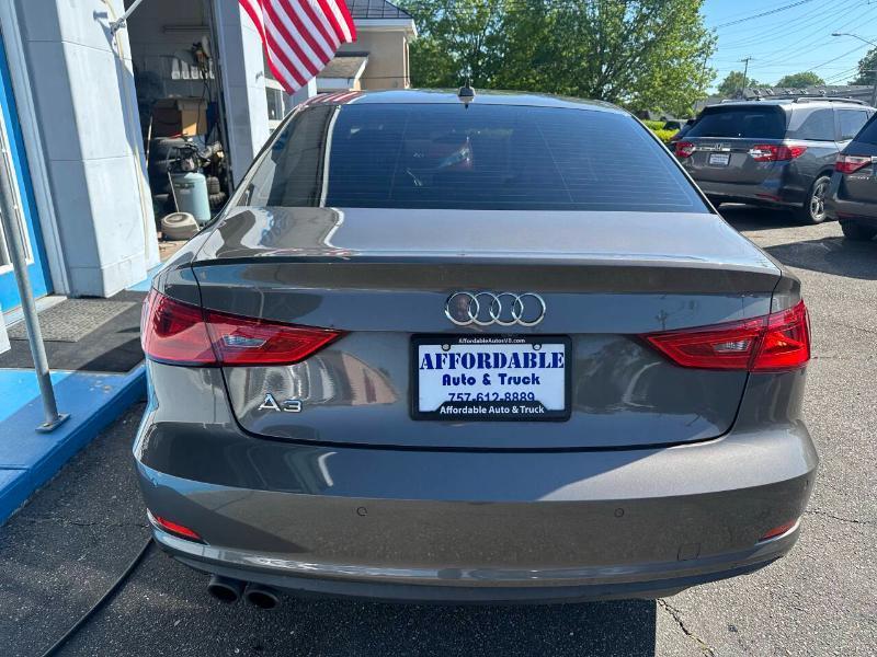 Audi A3 1.8T Premium FWD S tronic 2016