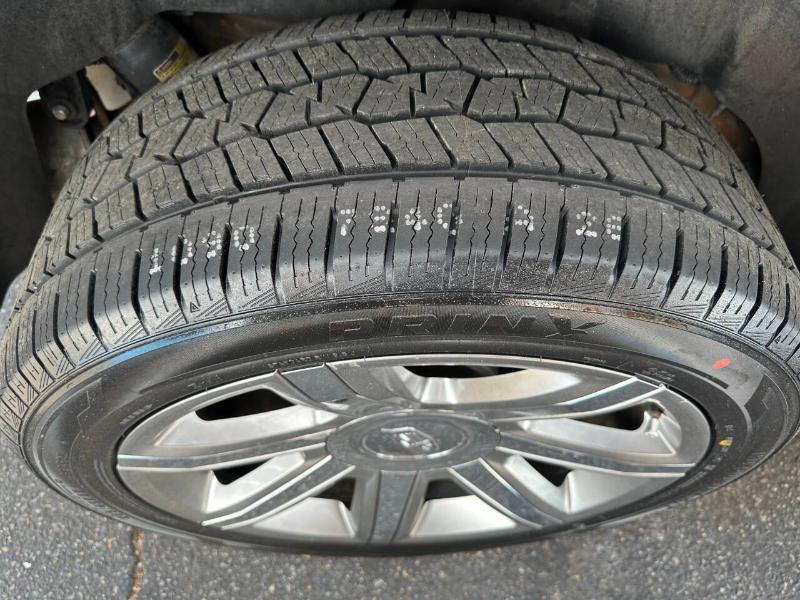 Cadillac Escalade ESV Luxury 4WD 2015