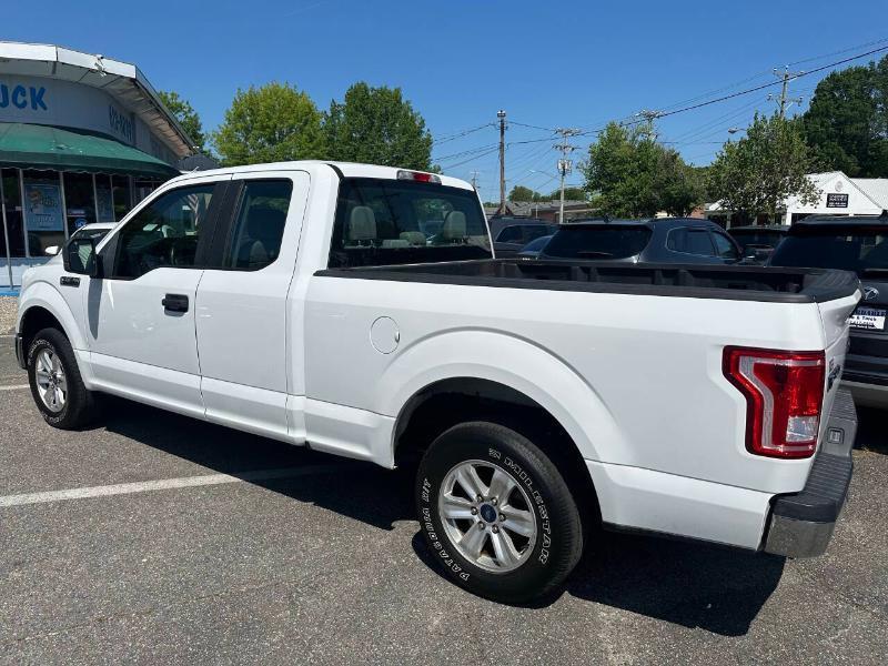 Ford F-150 XL SuperCab 6.5-ft. Bed 2WD 2016
