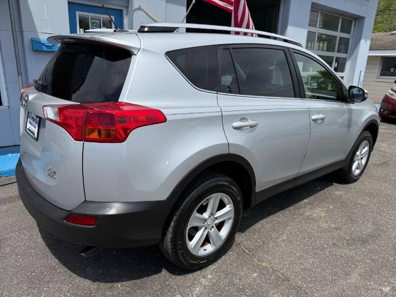 Toyota RAV4 XLE AWD 2014