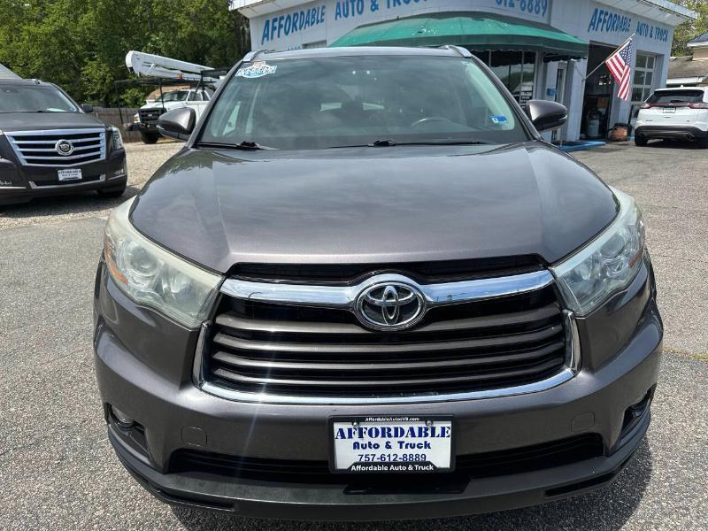 Toyota Highlander XLE AWD V6 2016