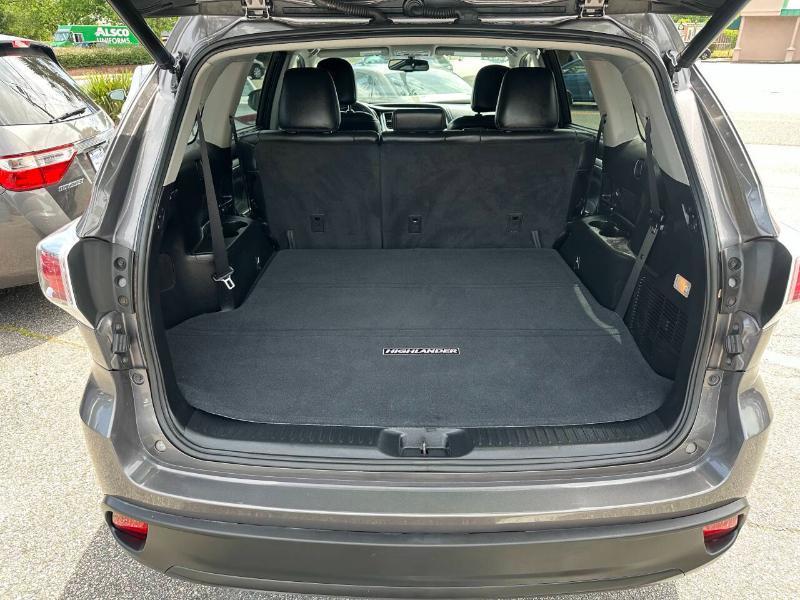Toyota Highlander XLE AWD V6 2016