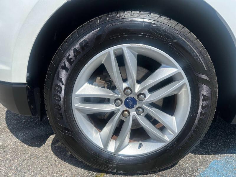 Ford Edge SEL FWD 2015