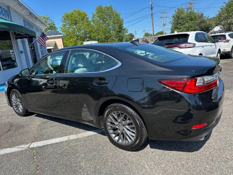 Lexus ES 350 Sedan 2018