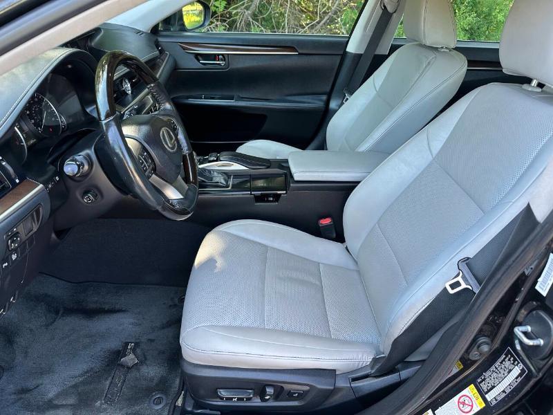 Lexus ES 350 Sedan 2018