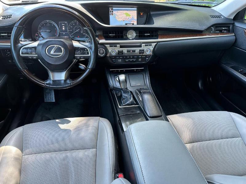 Lexus ES 350 Sedan 2018