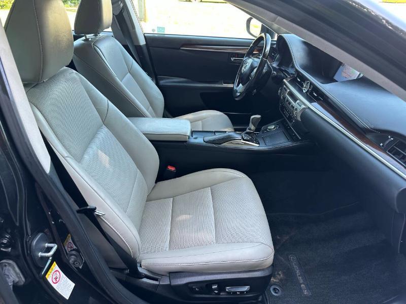 Lexus ES 350 Sedan 2018