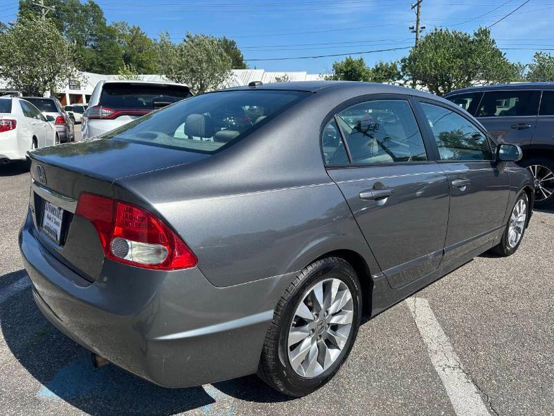 Honda Civic EX Sedan 5-Speed AT 2009