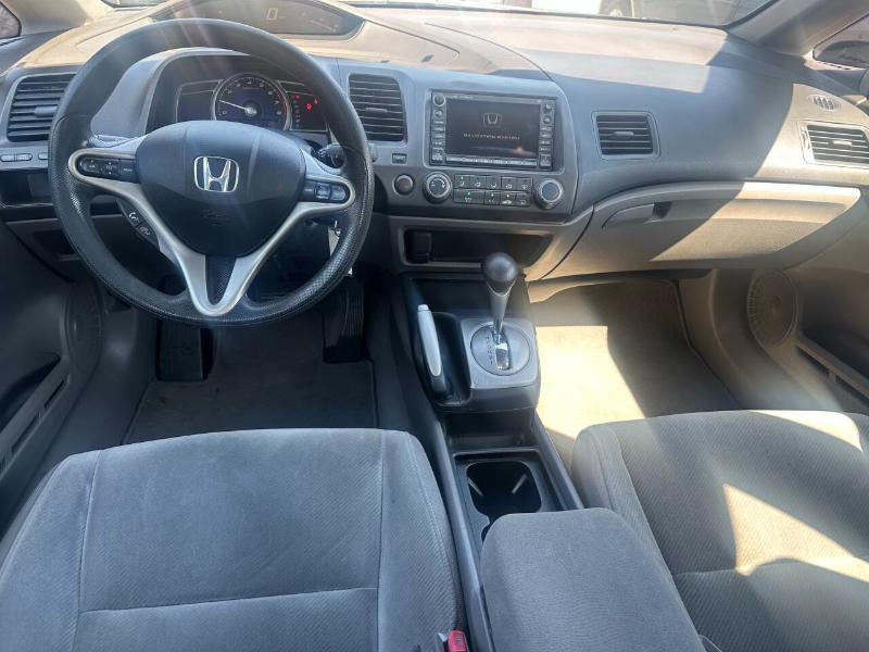 Honda Civic EX Sedan 5-Speed AT 2009