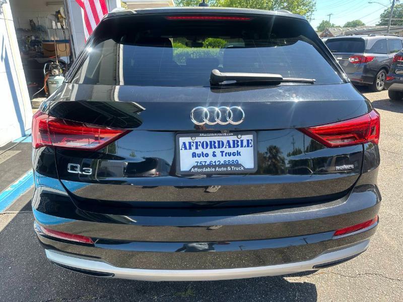 Audi Q3 Premium quattro 2020