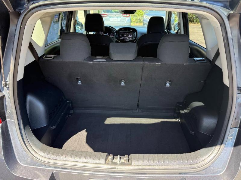 Kia Soul LX CVT 2022
