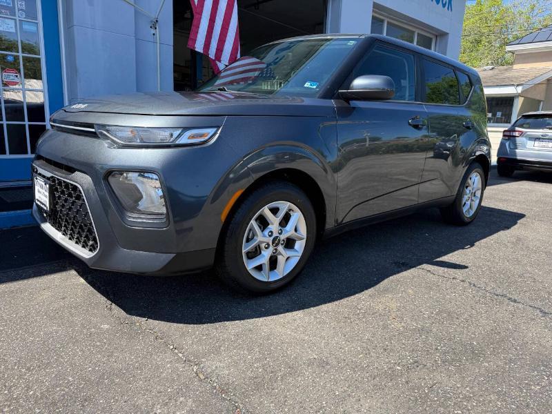 Kia Soul LX CVT 2022