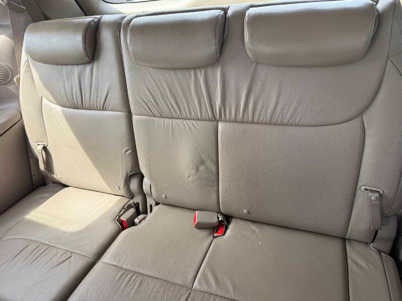 Toyota Sienna XLE FWD 2009