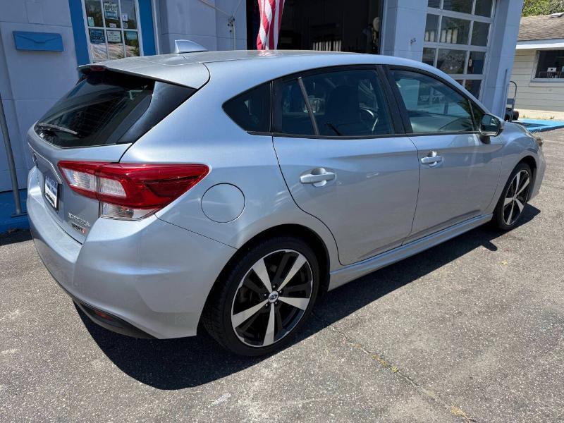 Subaru Impreza 2.0i Sport CVT 5-Door 2017
