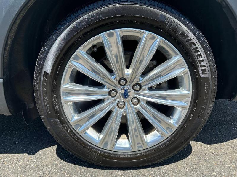 Ford Explorer Hybrid Limited 2022