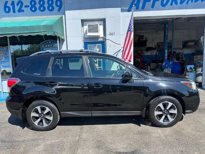 Subaru Forester 2.5i Premium PZEV CVT 2017