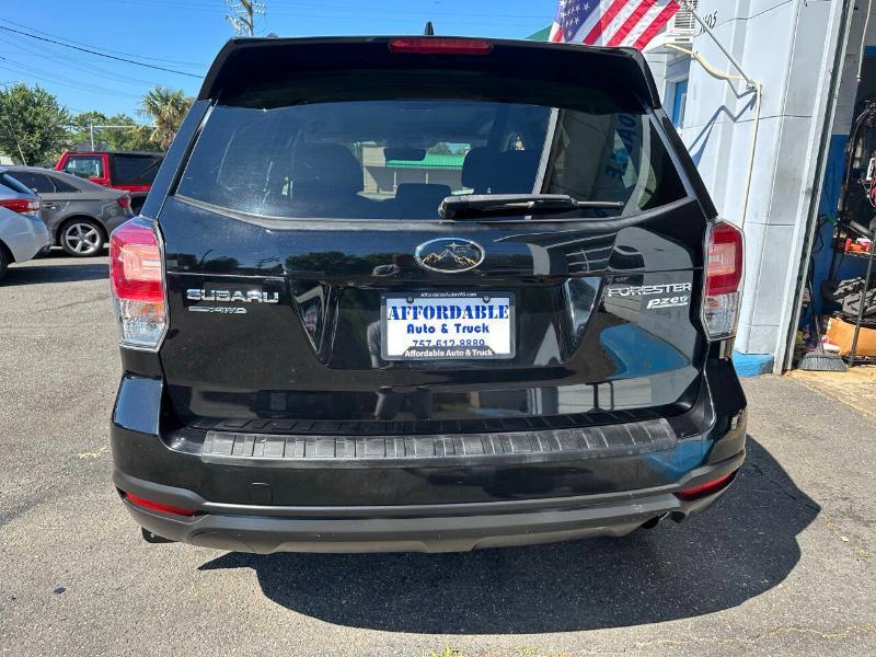 Subaru Forester 2.5i Premium PZEV CVT 2017