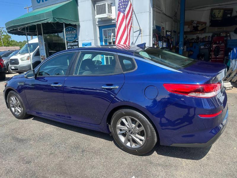 Kia Optima LX 2020