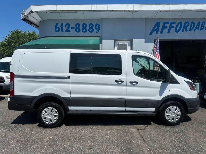 Ford Transit 250 Van 2025