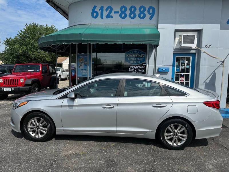 Hyundai Sonata SE 2016