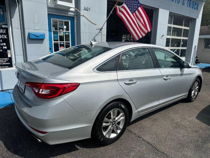 Hyundai Sonata SE 2016