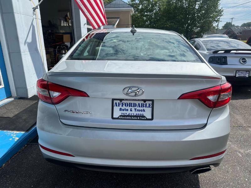 Hyundai Sonata SE 2016