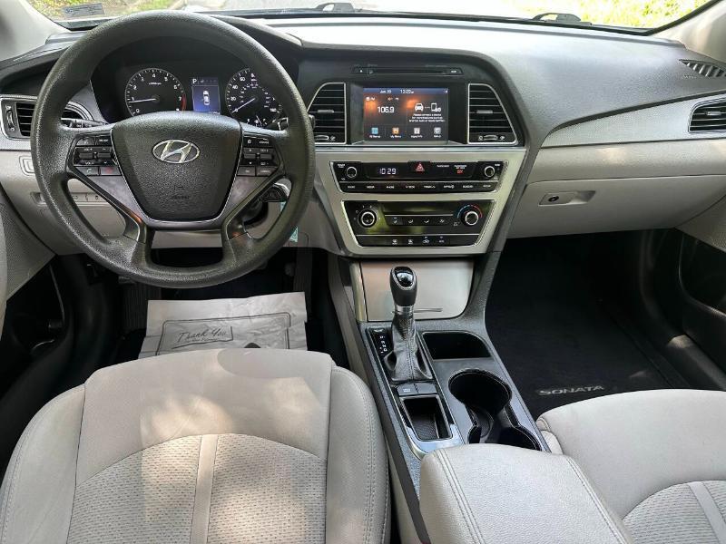 Hyundai Sonata SE 2016