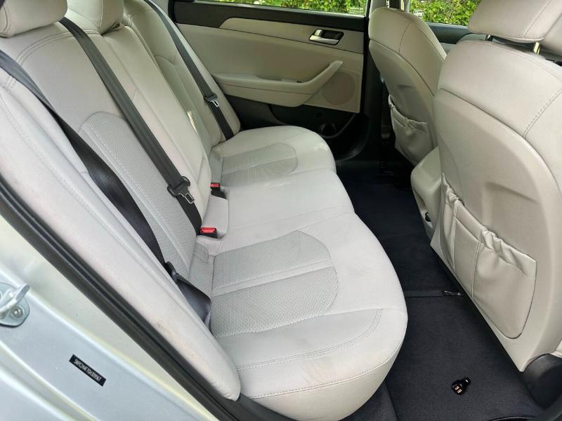 Hyundai Sonata SE 2016