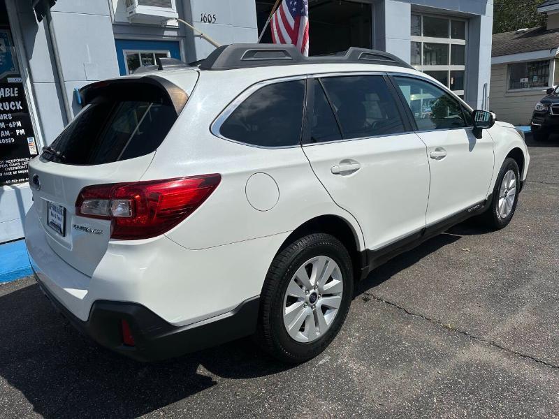 Subaru Outback 2.5i Premium 2019