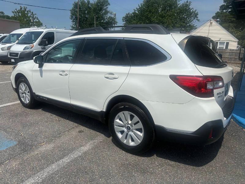 Subaru Outback 2.5i Premium 2019