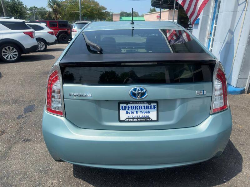 Toyota Prius Prius III 2013