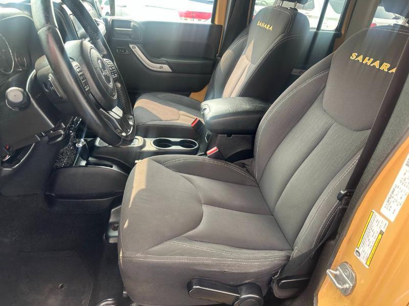 Jeep Wrangler Unlimited Sahara 4WD 2013
