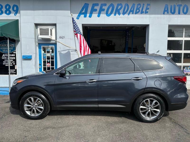 Hyundai Santa Fe SE FWD 2018