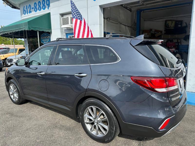 Hyundai Santa Fe SE FWD 2018