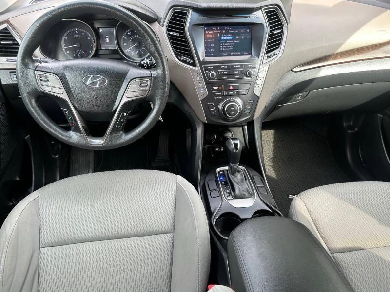 Hyundai Santa Fe SE FWD 2018