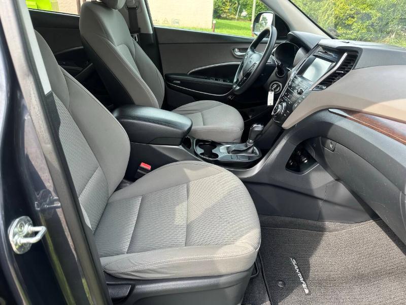 Hyundai Santa Fe SE FWD 2018