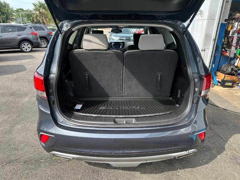 Hyundai Santa Fe SE FWD 2018