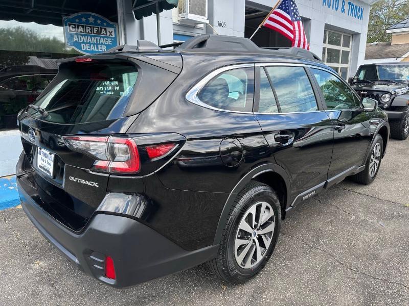 Subaru Outback Base 2021