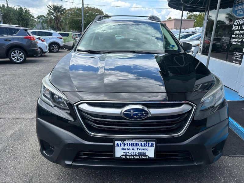 Subaru Outback Base 2021