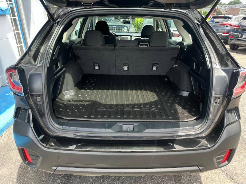 Subaru Outback Base 2021