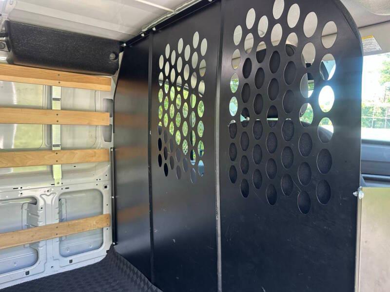 Ford Transit 250 Van 2025