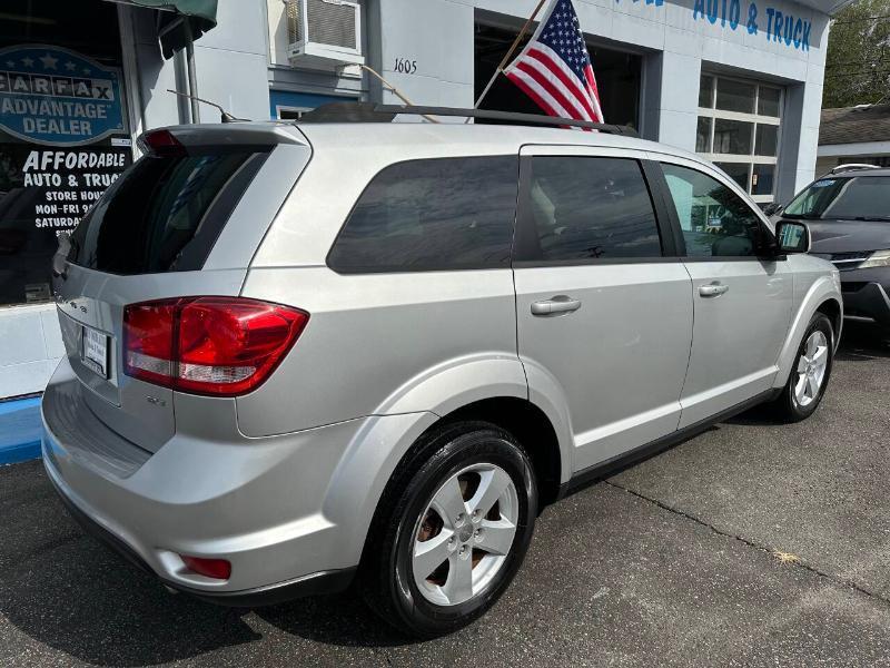 Dodge Journey SXT AWD 2012